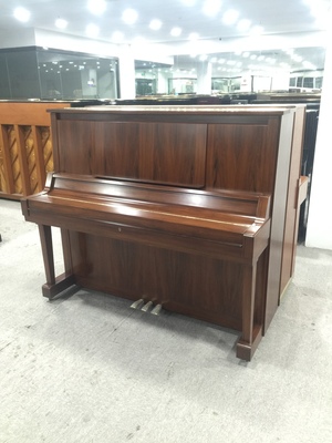 W102